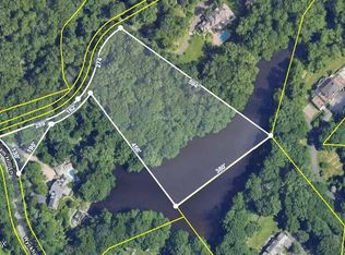 11 Wyckham Hill Ln, Greenwich, CT 06831