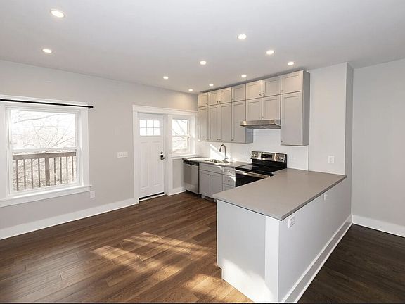2nd image of 2280 Bellfield Ave #1