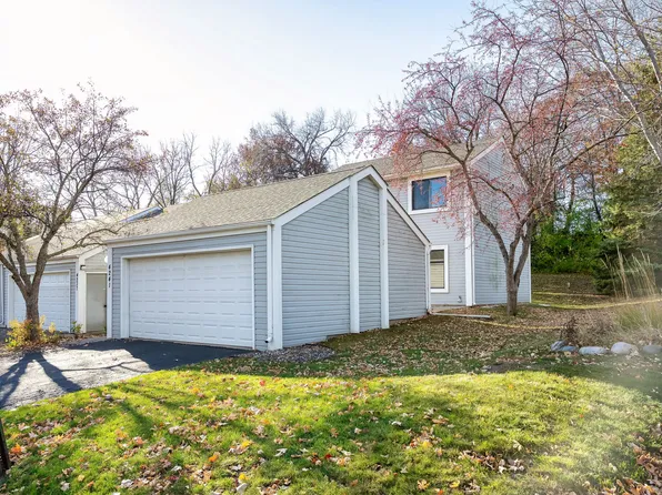 4241 Sylvia Ln N, Shoreview, MN 55126