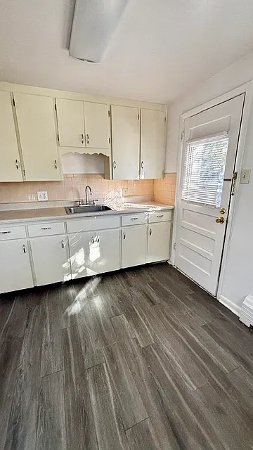 2 bed, 800 sqft, $1,450 — Photo 2