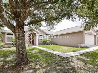 4210 Amber Ridge Ln, Valrico, FL 33594