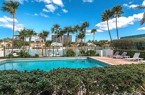 4th image of 9655 E Bay Harbor Dr APT 4N