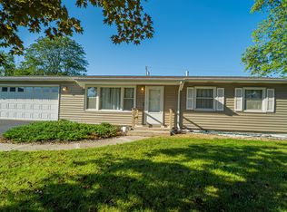 654 Nome Rd, Valparaiso, IN 46385