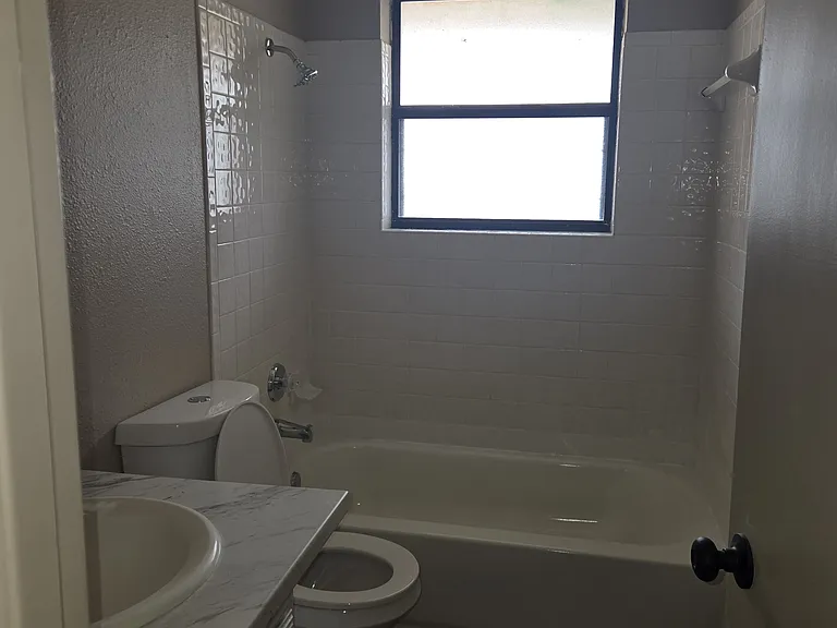 1306 Tres Rios Dr — Photo 20