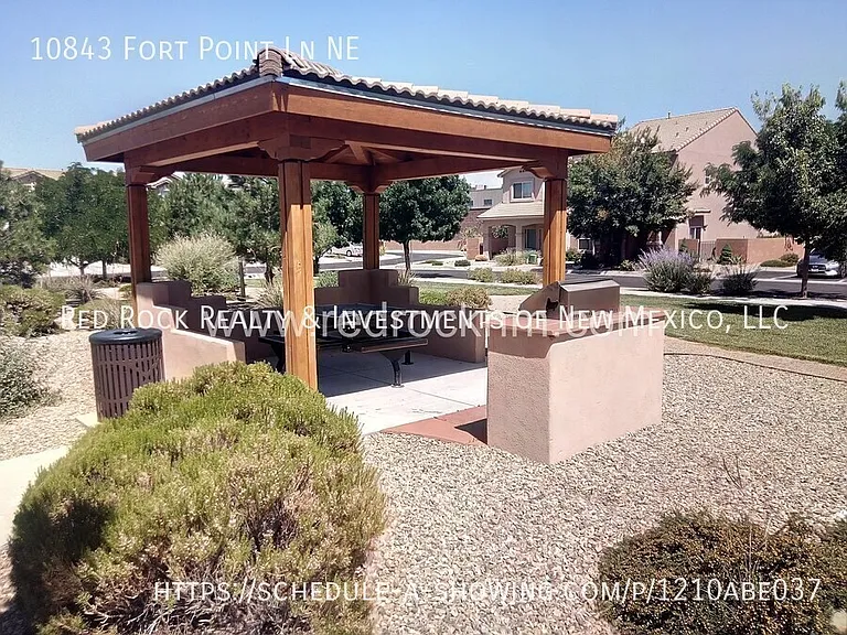 10843 Fort Point Ln NE — Photo 26