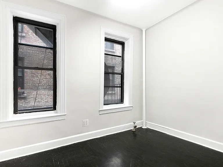 1605 York Ave #1A — Photo 6