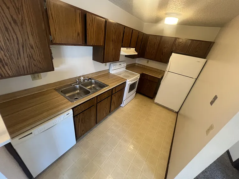 2511 W 27th St #3 — Photo 5