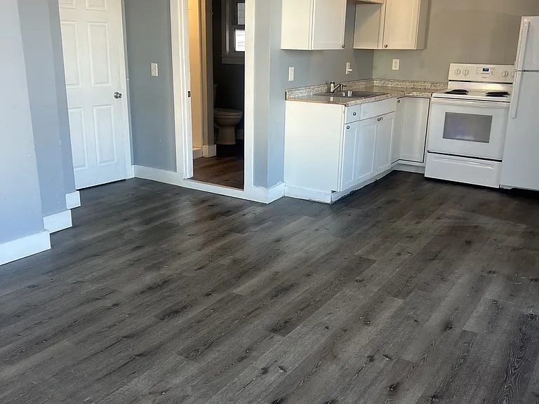 114 Messer St #5 — Photo 3