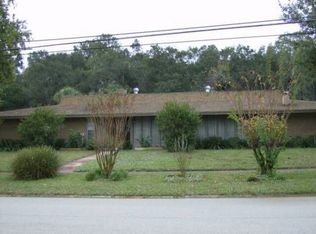 7534 Holiday Rd S, Jacksonville, FL 32216