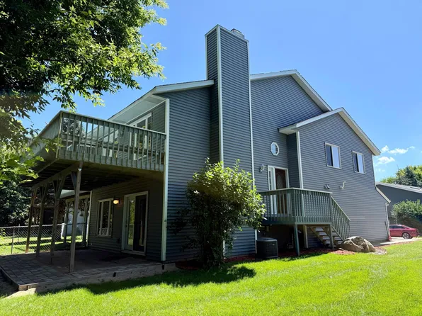 4382 Cinnamon Ridge Trl, Eagan, MN 55122