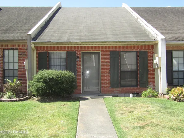239 Woodland Cir, New Iberia, LA 70563