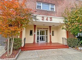 245 Bronx River Road #8C, Yonkers, NY 10704