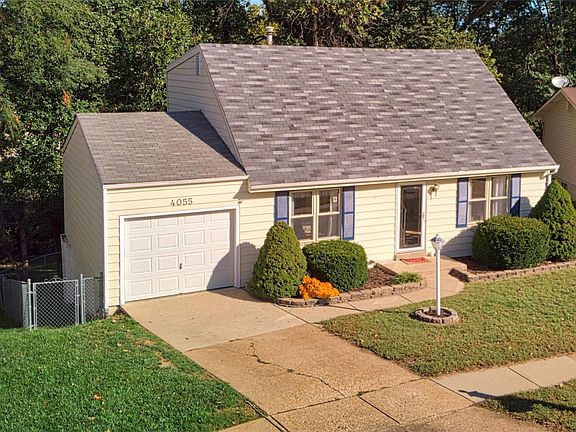 2nd image of 4055 Tarragona Dr