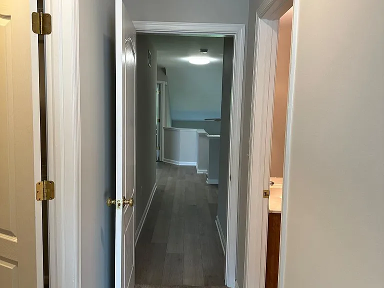 5590 Twilight Dr — Photo 11
