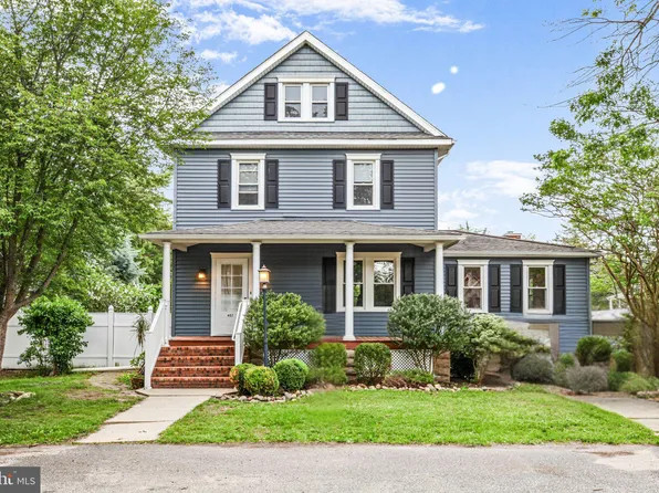 407 Linwood Ave, Grenloch, NJ 08032