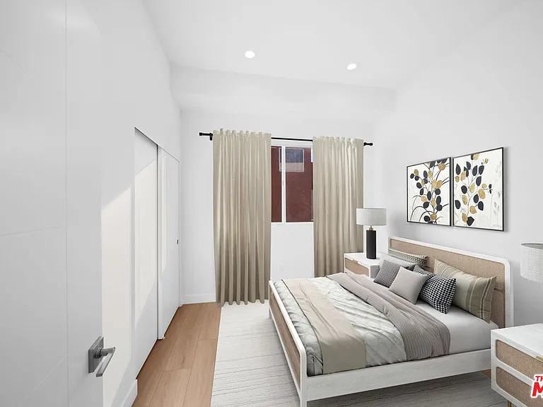 13846 Moorpark St #101 — Photo 4