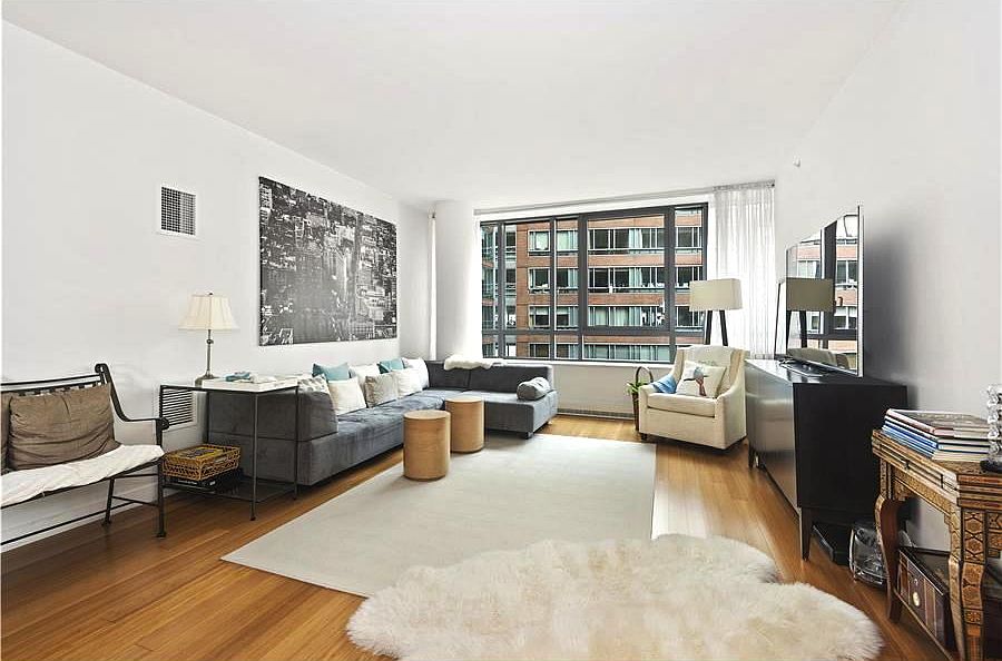1st image of 2 River Ter APT 8N