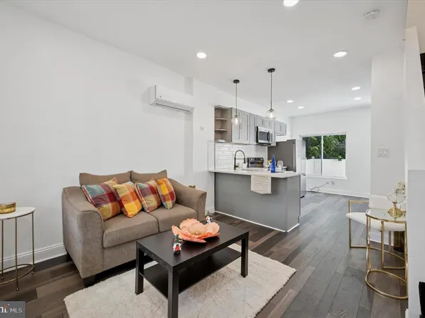 650 E Wensley St, Philadelphia, PA 19134