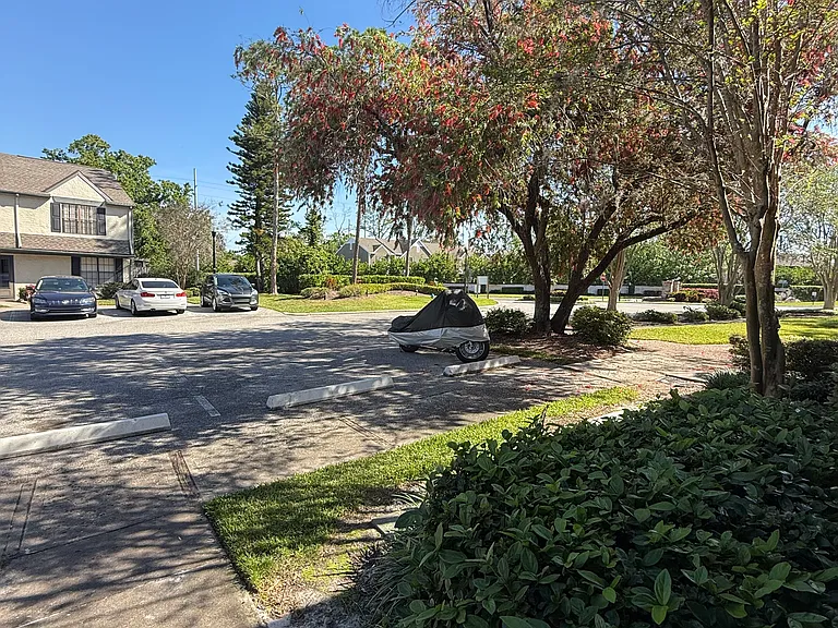 16624 Brigadoon Dr — Photo 20