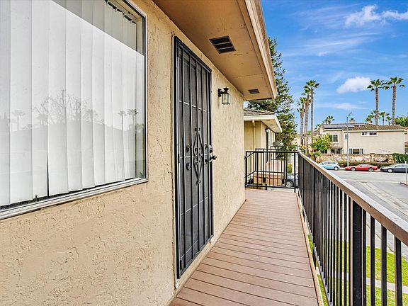 4th image of 815 Gilchrist Walkway APT 4
