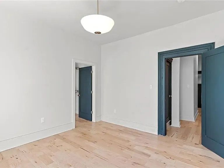 2011 Forbes Ave — Photo 12