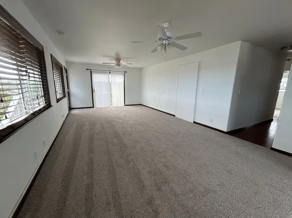 1352 Ala Mahamoe St, Honolulu, HI 96819