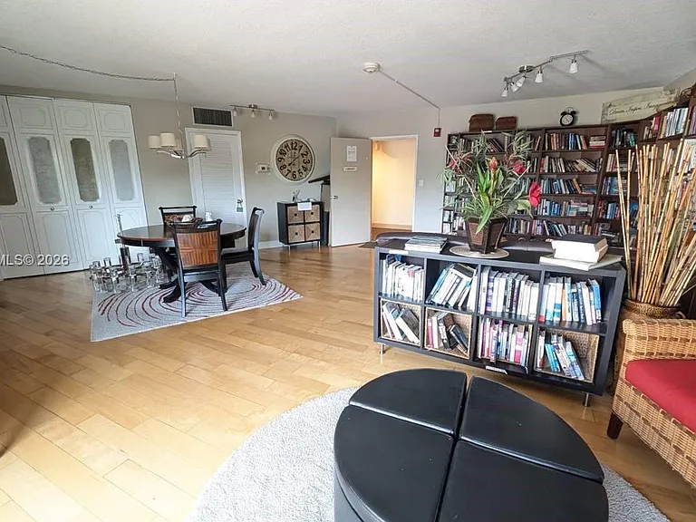 900 River Reach Dr #404 — Photo 20