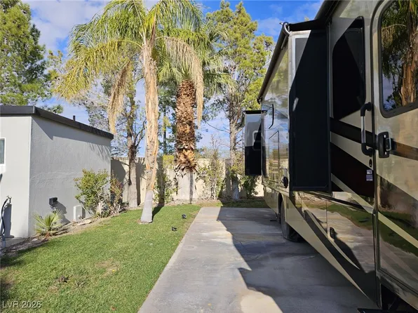 8175 Arville St #256, Las Vegas, NV 89139