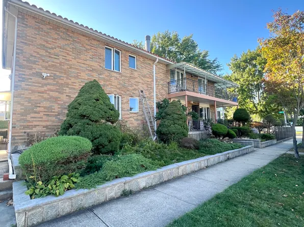 18820 50th Ave #Bs-1, Fresh Meadows, NY 11365