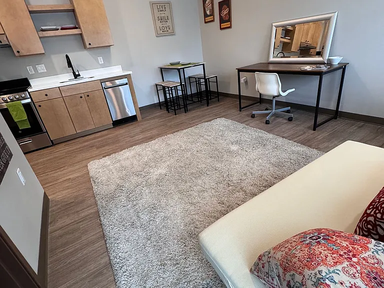 720 W Prospect Rd #101 — Photo 12