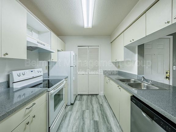 5th image of 2550 N Alafaya Trl APT 10301
