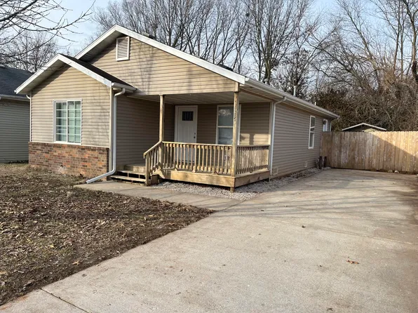 1117 N Heartland Avenue, Springfield, MO 65802