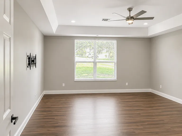 1690 Grandiflora Ave — Photo 7