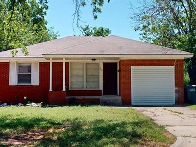 40 E 14th St, Edmond, OK, 73034