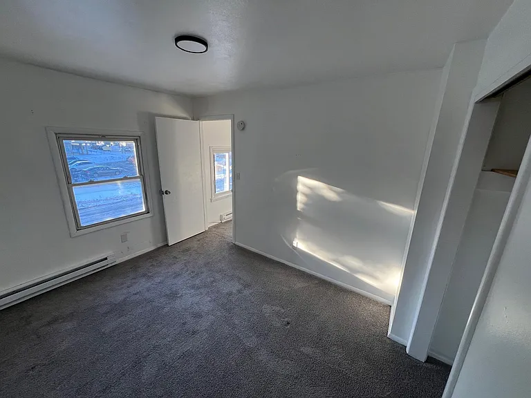 405 Ash St #4 — Photo 9