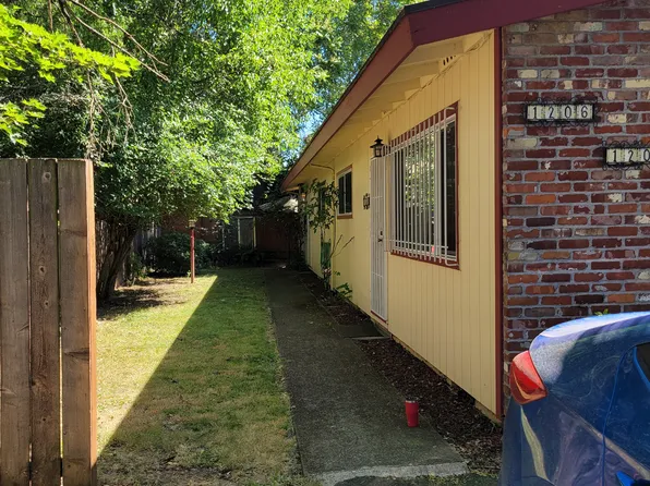 1204 SE Haig St, Portland, OR 97202
