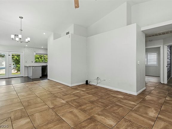 3rd image of 2748 Chokeberry Ct