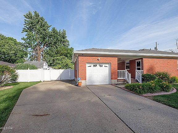 2nd image of 1927 Crimson Dr