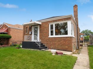 9841 S Woodlawn Ave, Chicago, IL