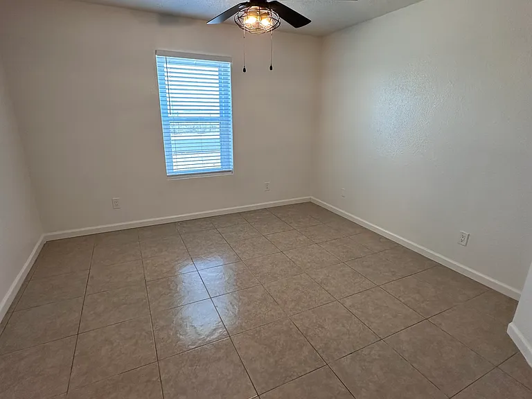 1548 E 30th Ave #1 — Photo 10