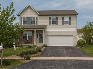 576 Bluebonnet Dr, Aurora, IL 60505