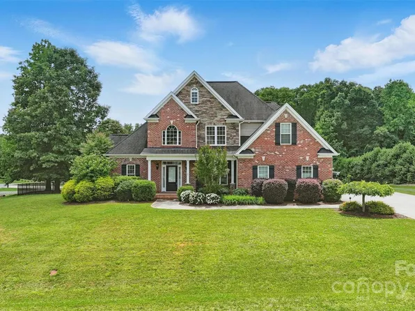 113 Taylorstone Ln, Lexington, NC 27295
