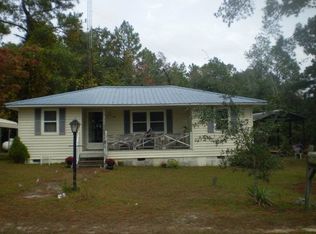 137 Hallmark Ave, Hamlet, NC 28345