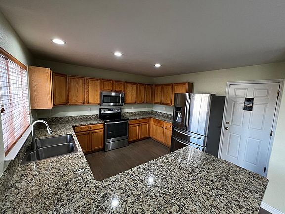 3rd image of 9141 E Missouri Ave