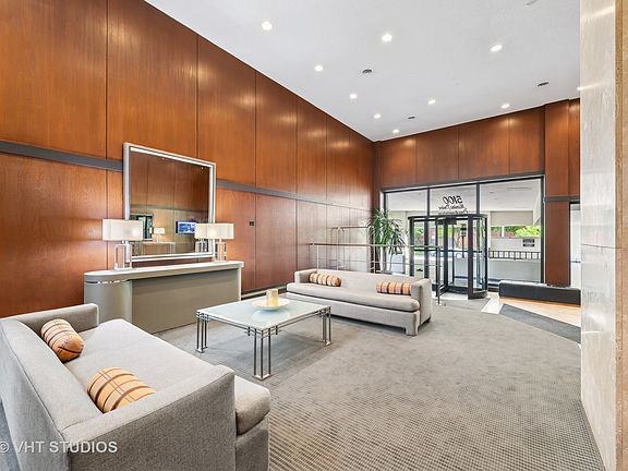 2nd image of 5100 N Marine Dr APT 20L