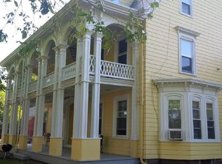 130 Fair St APT 8, Warwick, RI 02888