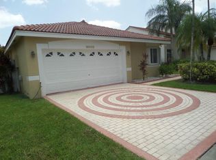2003 NW 178th Way, Pembroke Pines, FL 33029