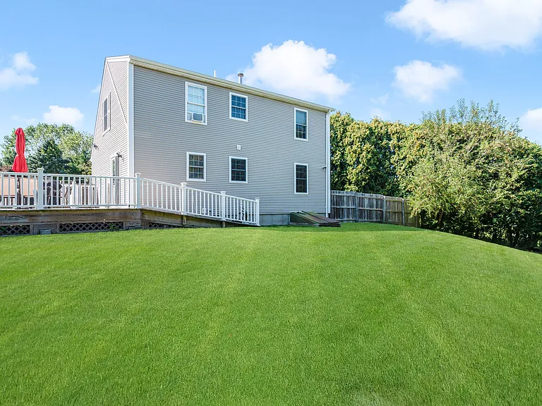 17 Old Farm Way — Photo 20