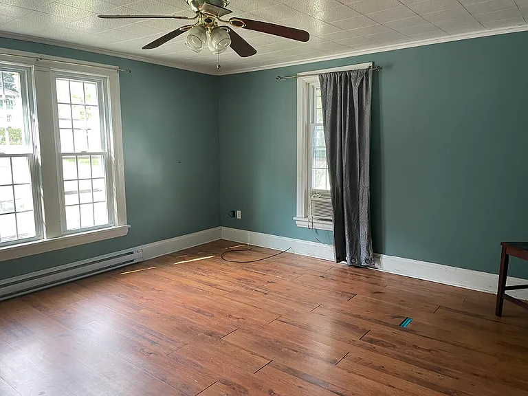2354 Overbrook Ave — Photo 3