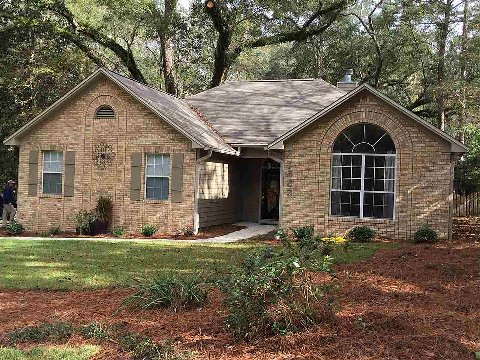 1st image of 1529 Copperfield Circle